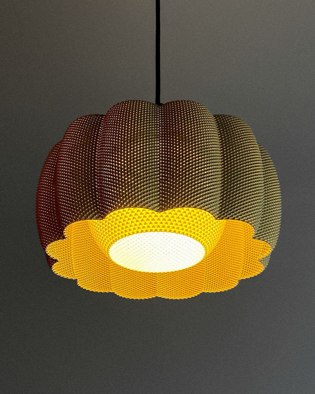 Ara Pendant Lamp