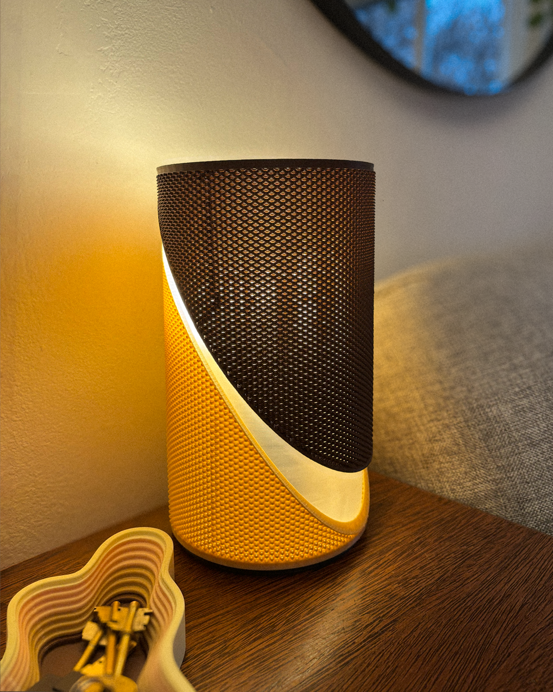 Axel Table Lamp