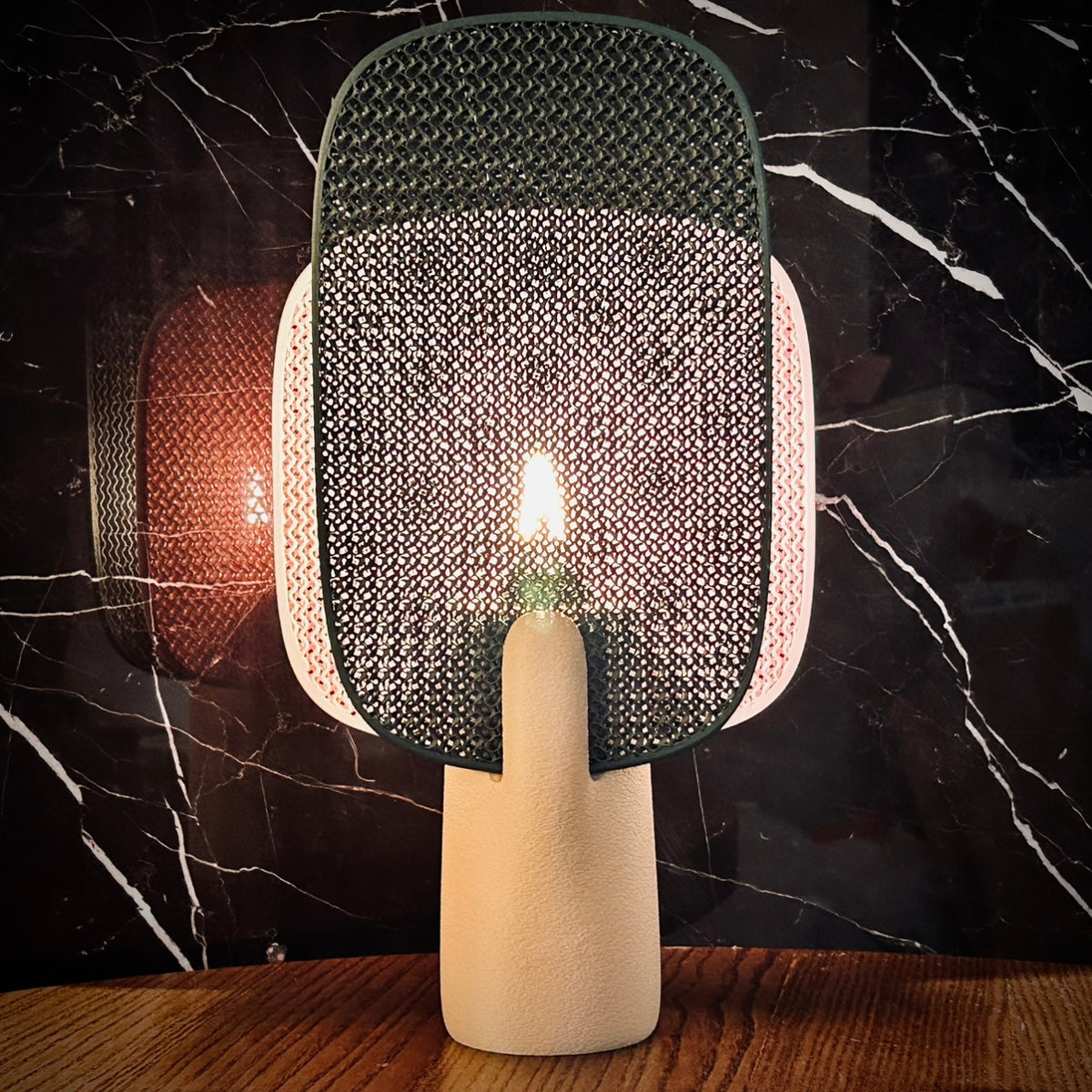 Cerca Table Lamp