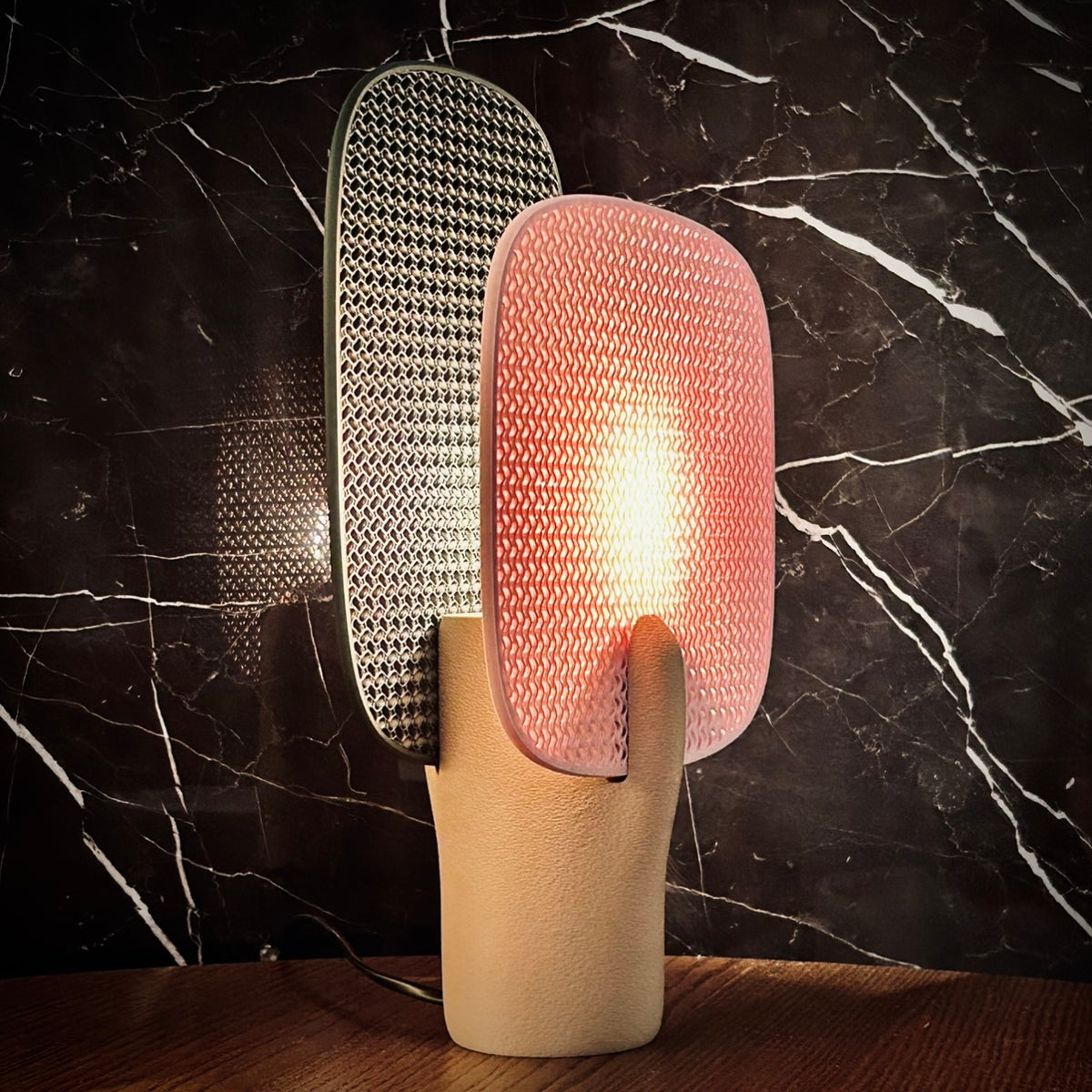 Cerca Table Lamp