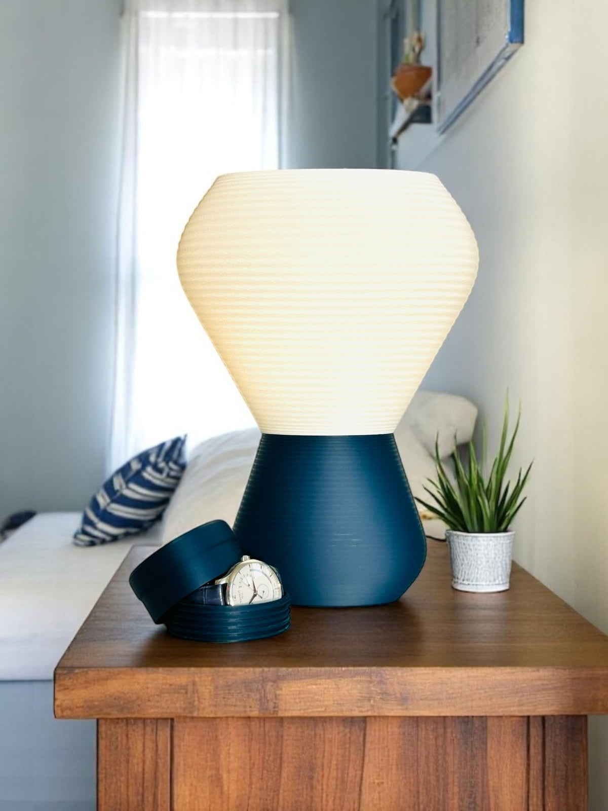 Delta Ridge Table Lamp