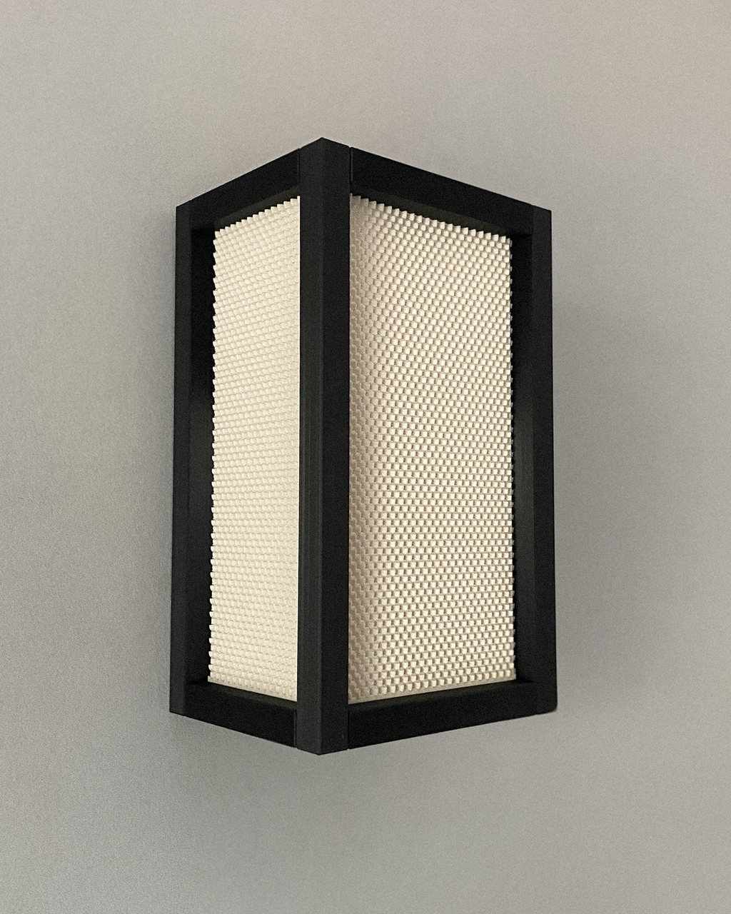 Riku Wall Lamp