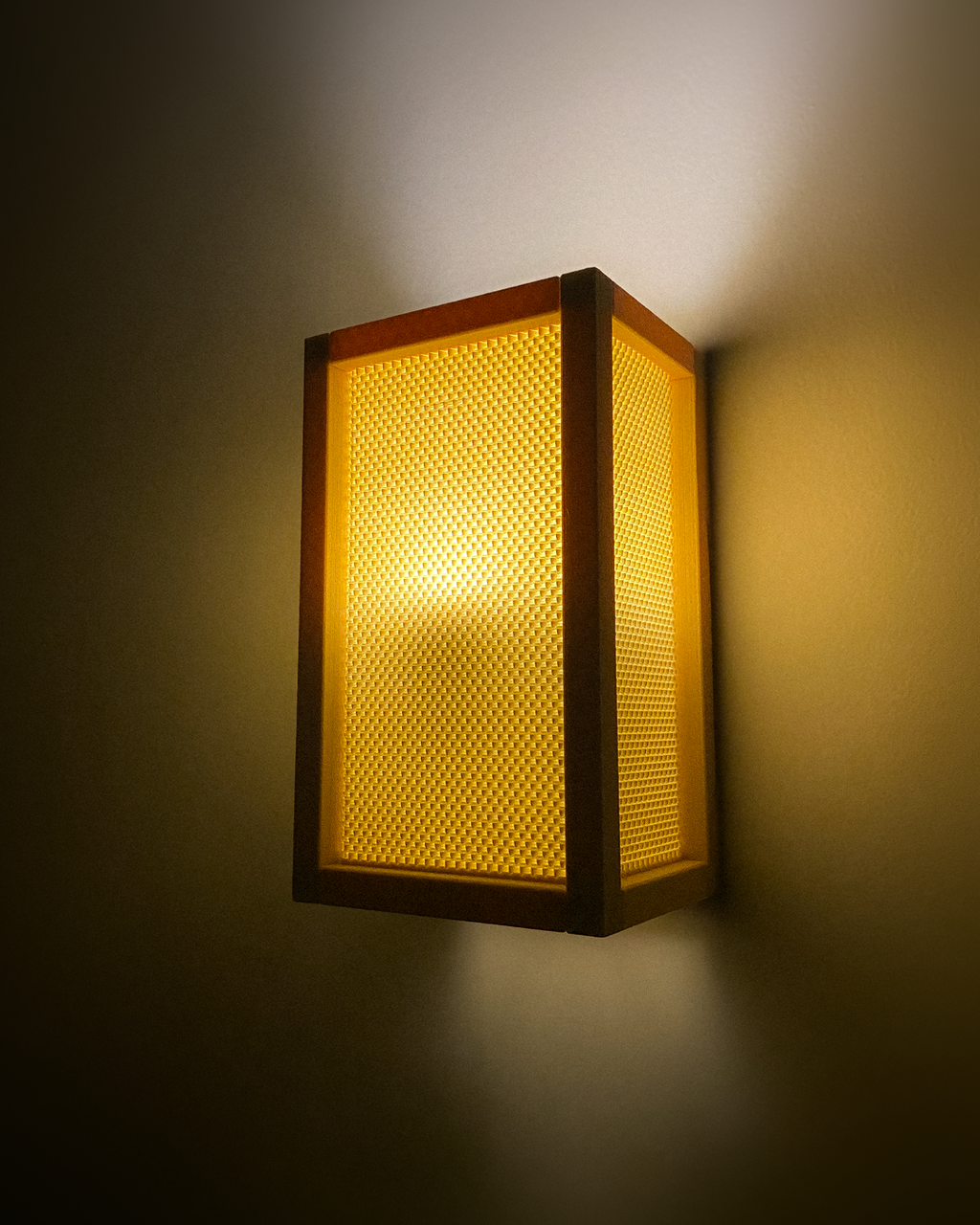 Riku Wall Lamp