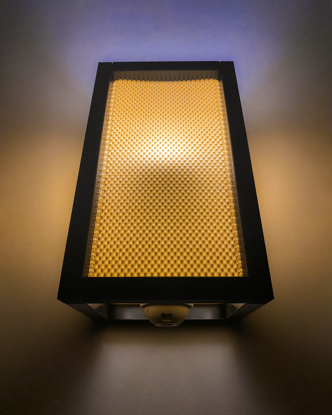 Riku Wall Lamp