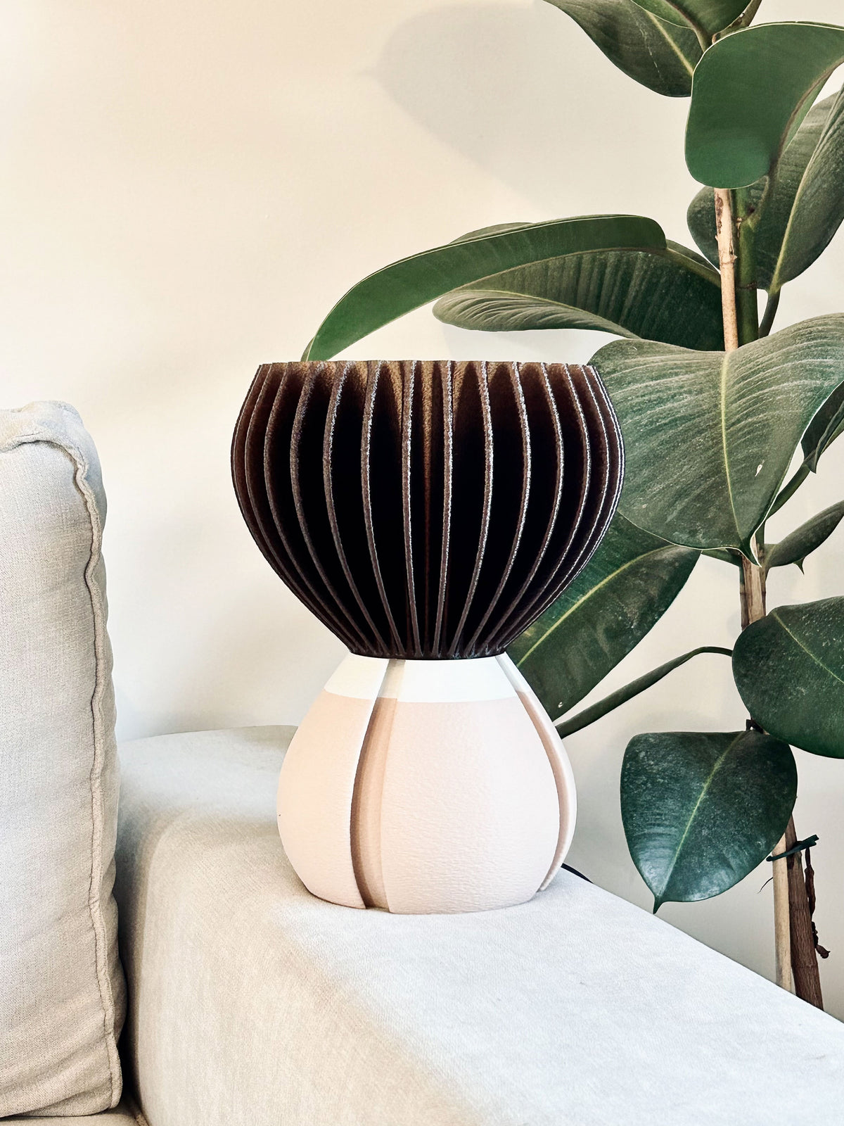 Saku Table Lamp