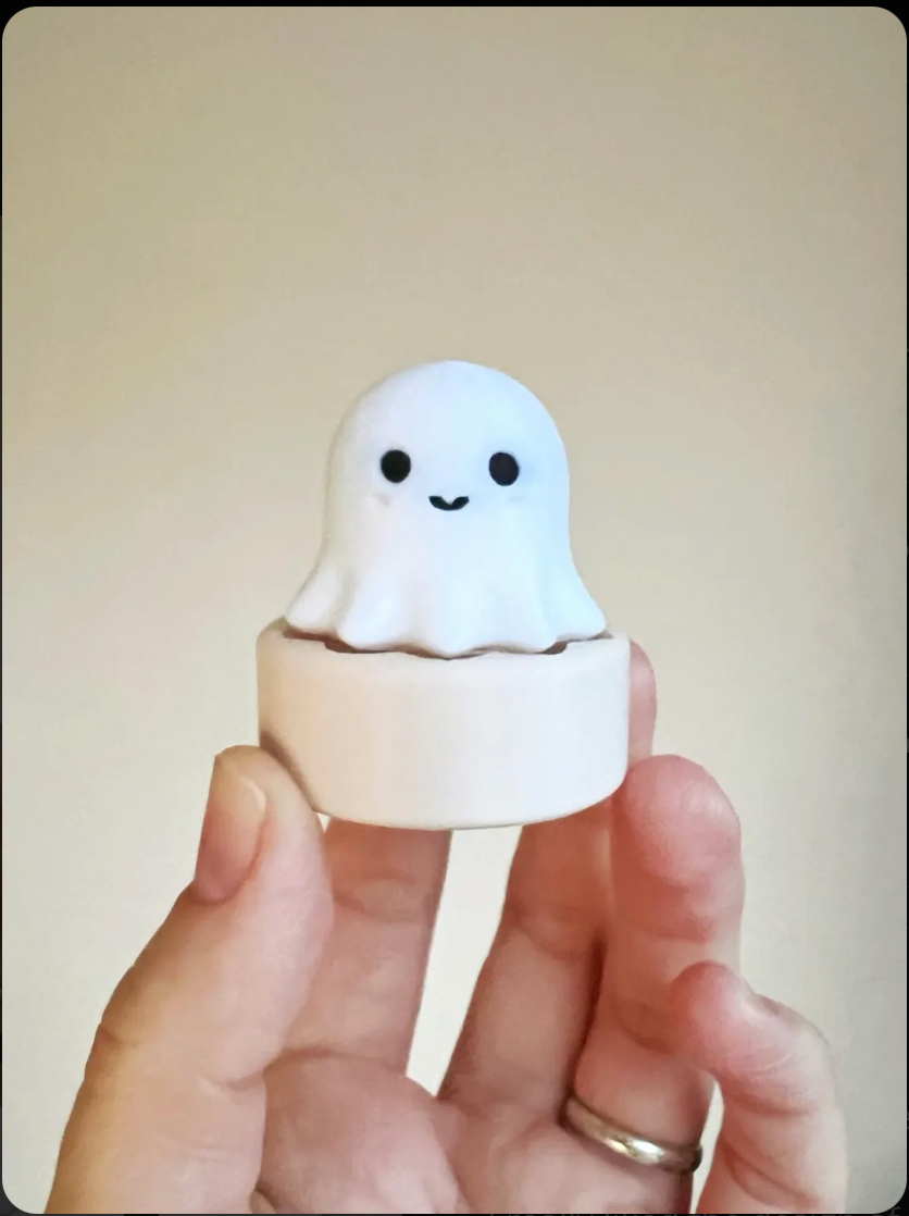Cute Ghost Clicker